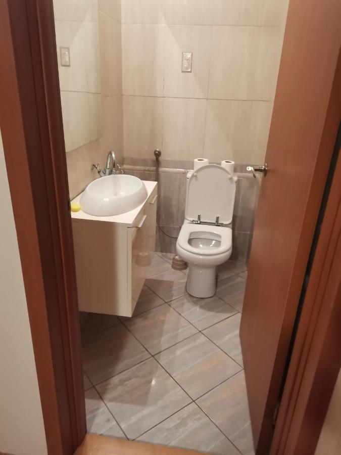 Brown Apartment - Nis Center מראה חיצוני תמונה